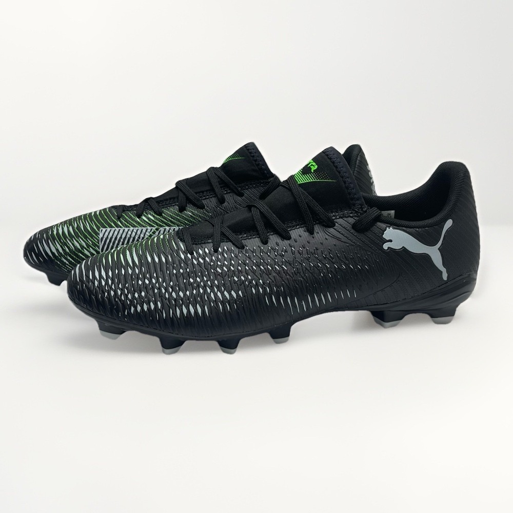 PUMA Soccer Cleats Men's Size 9.5 Black Green